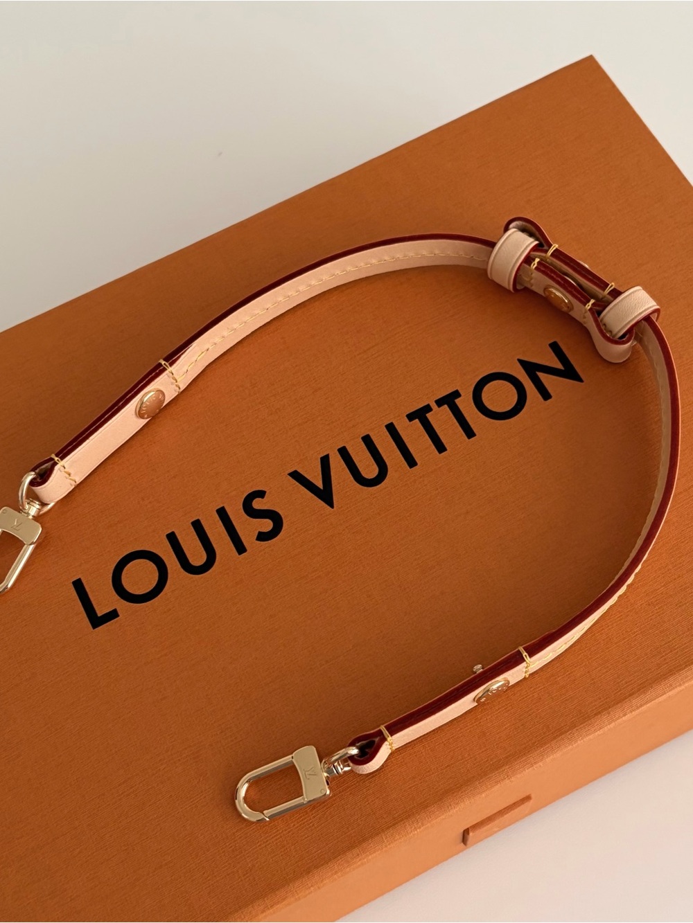 NEW Louis Vuitton Pochette Valley - Blue Denim - Picture 13 of 13